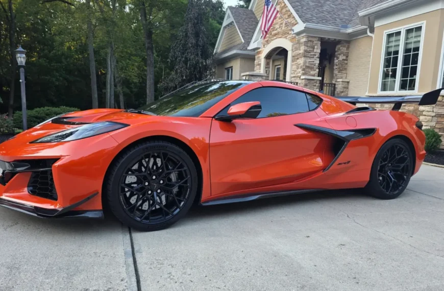 Someone Just Sold A 2025 Chevrolet Corvette ZR1 Coupe For $30K Profit