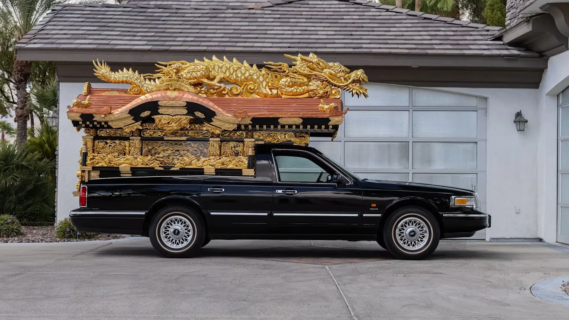 1997 Lincoln Town Car Hearse 2 e1791050294295