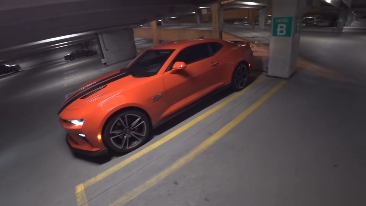 2018 Chevrolet Camaro 2SS 6MT - POV Night Review (Binaural Audio) 0-5 screenshot