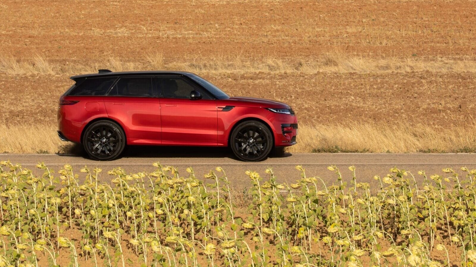 2023 land rover range rover sport first edition 105 1663595729 scaled e1791060014167