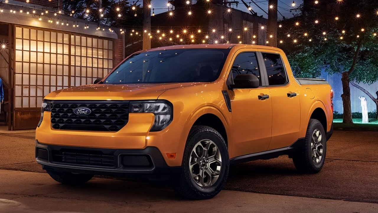 2026 Ford Maverick Truck Front