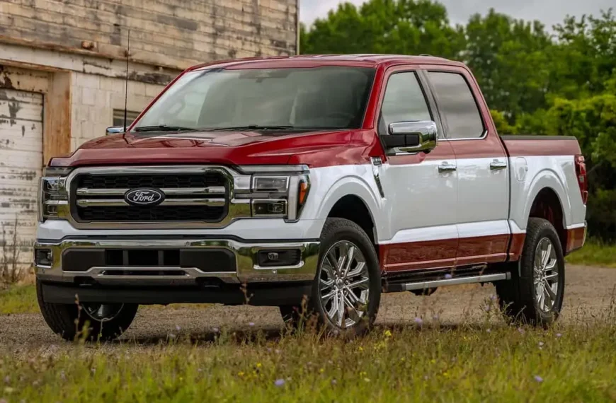Ford Now Offers Trucks With Retro-Style Two-Tone Paint… But Is It Worth The Cost?
