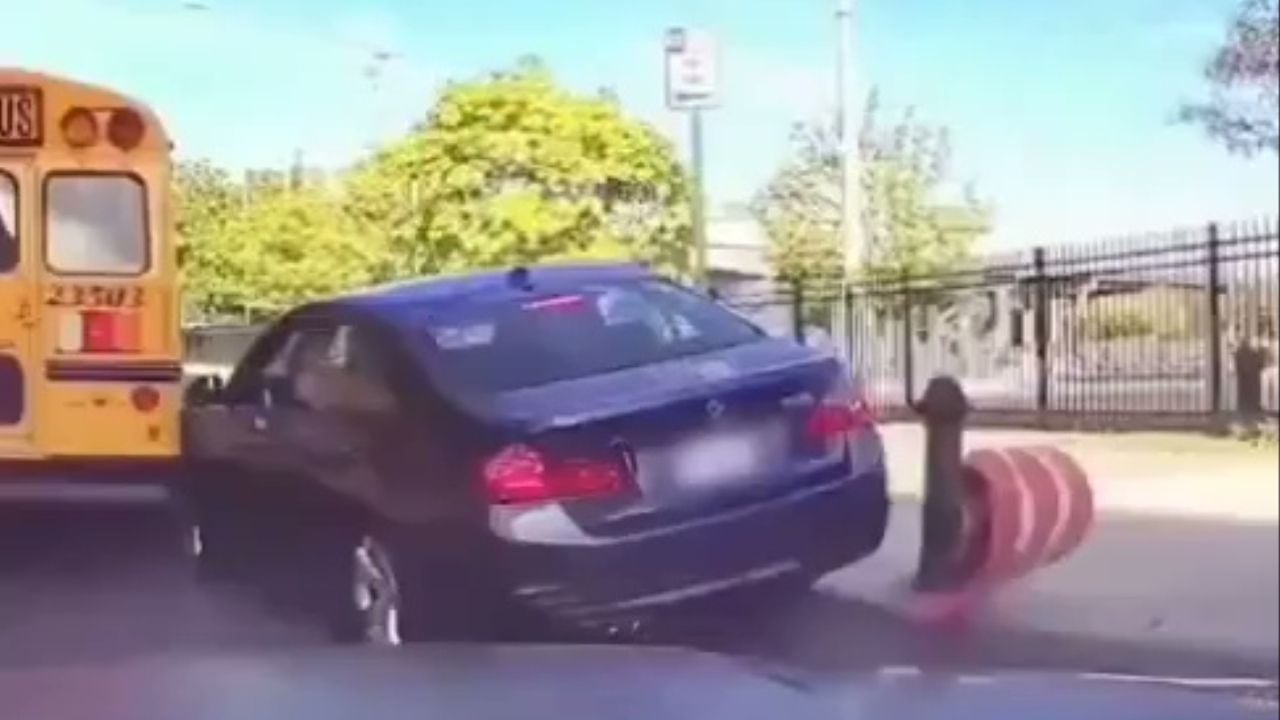 BMW Driver Loses His Patience