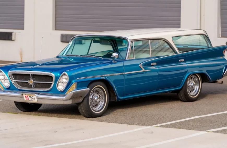 This Wild 440-Powered 1961 Chrysler Newport Wagon Failed To Sell At Auction