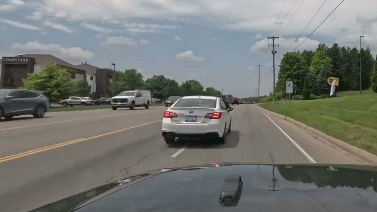 Cop Car Prevents Road Rage Dashcam Footage