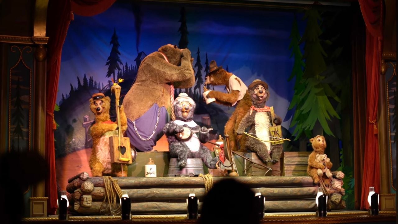 GH Disneyland Country Bear Jamboree