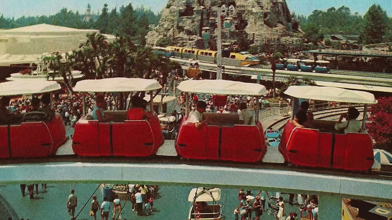 GH Disneyland PeopleMover