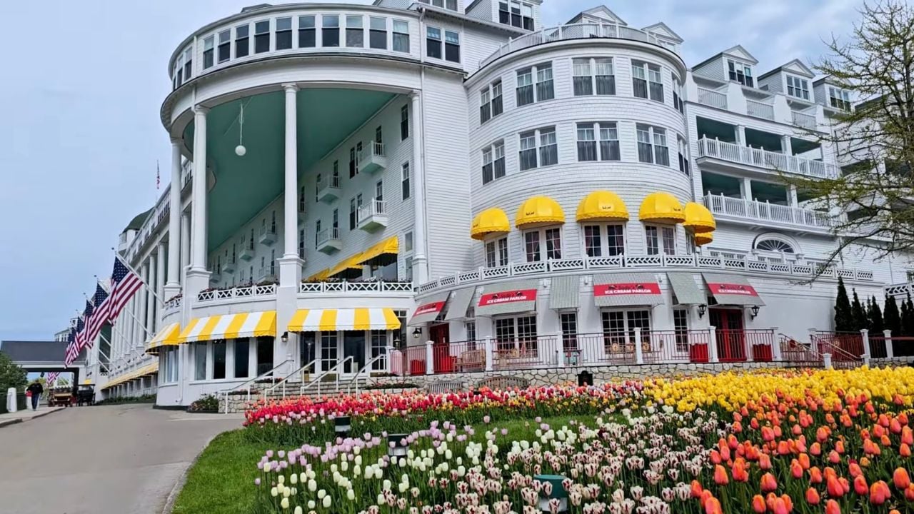GH The Grand Hotel Mackinac Island Michigan