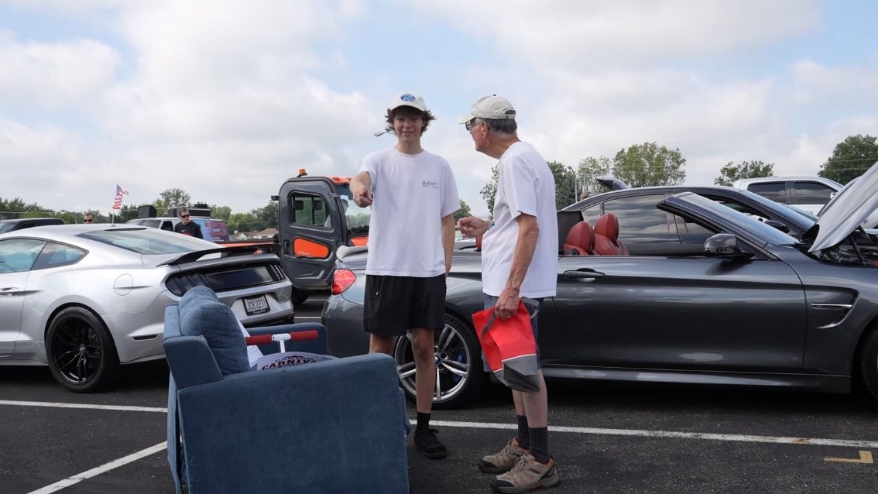 I Entered My Driving Couch Into a Car Show 8-20 screenshot