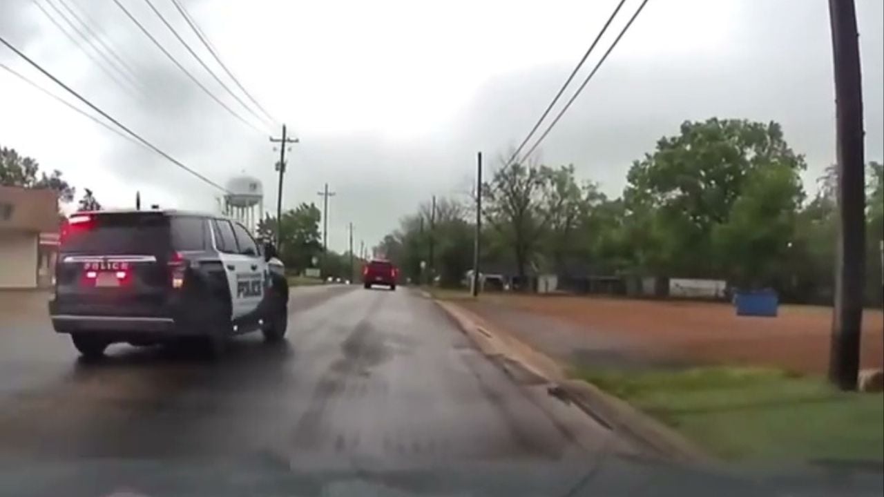 Instant Karma at traffic lights featured V2