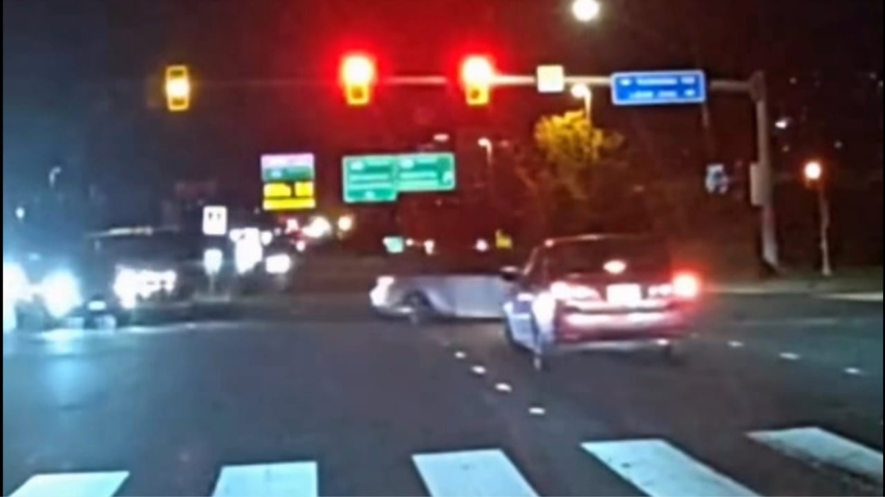 Driver not stopping at red