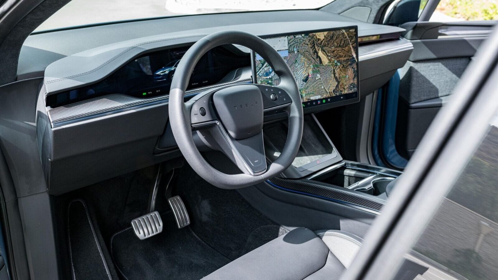 TeslaModelXPlaid2026041 e1791359497264