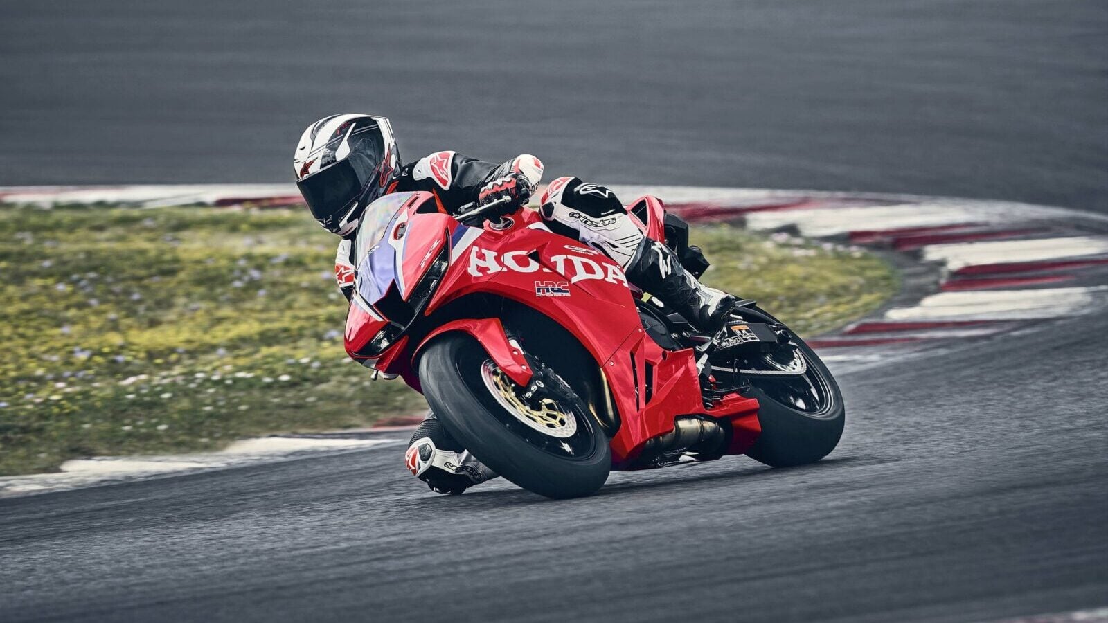 honda cbr600rr e1792619101831